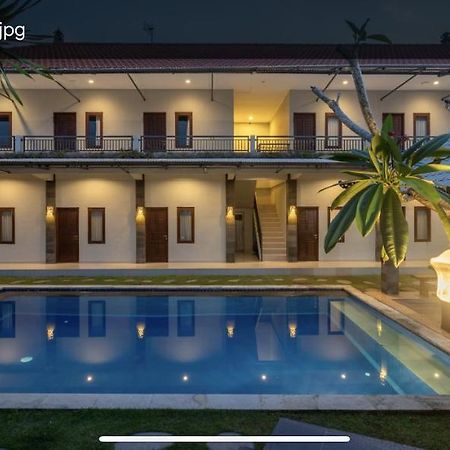 Cempaka Mas Guest House Canggu 외부 사진